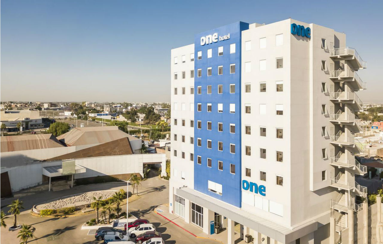 Sleep Inn Leon Antares Exteriér fotografie