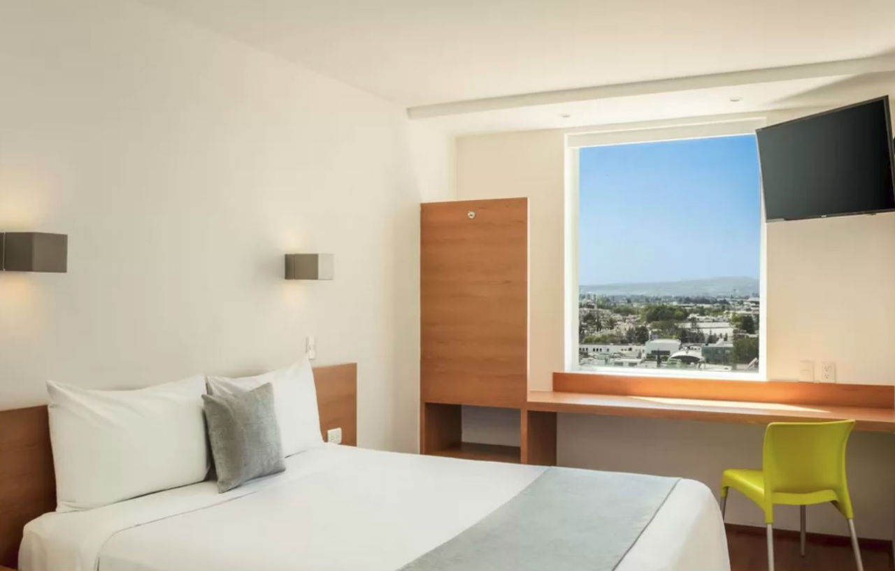Sleep Inn Leon Antares Exteriér fotografie